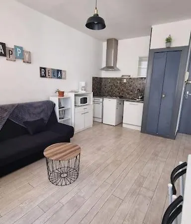 Le Petit Narbonnais Apartmán *